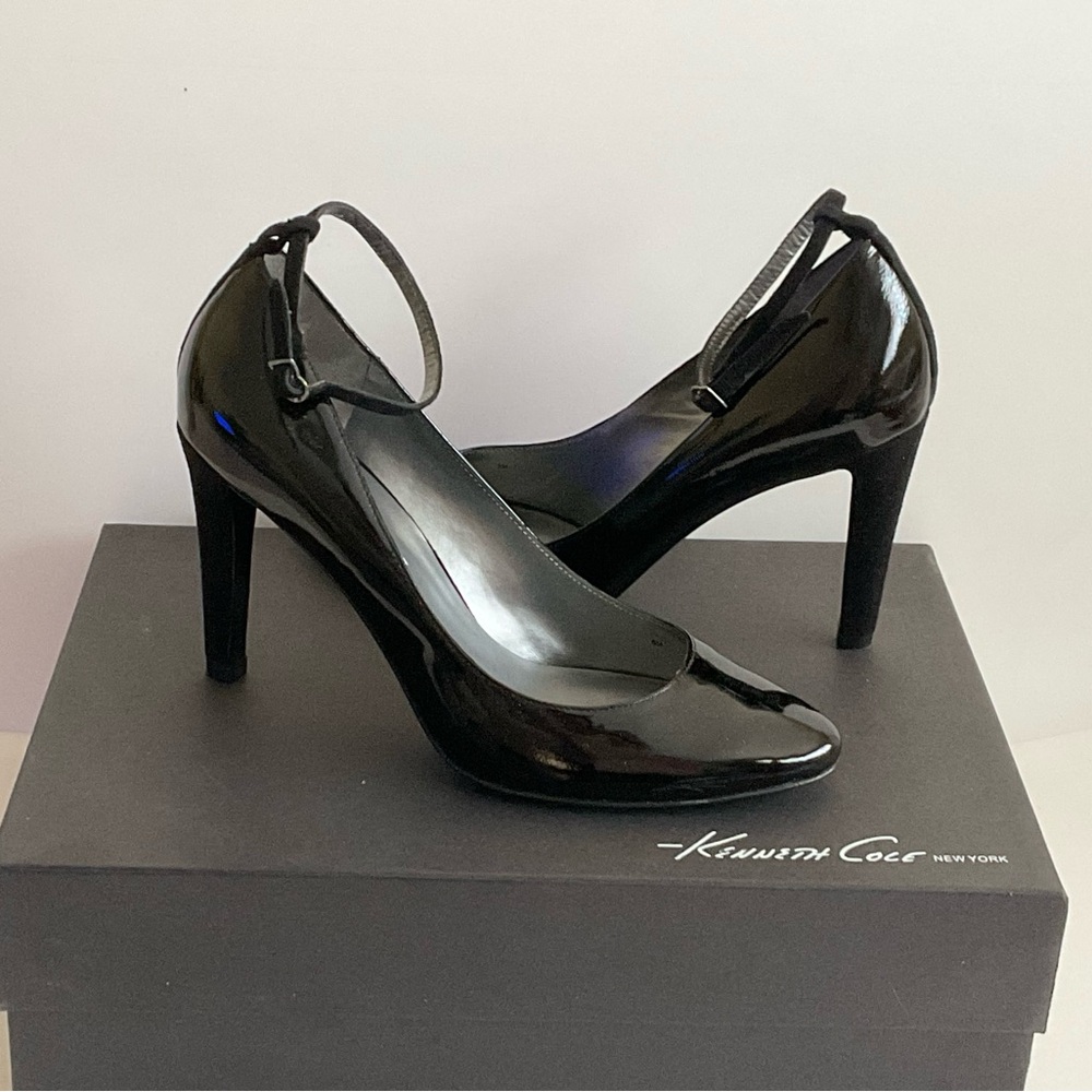 Kenneth Cole Black Patent Leather & Suede Pumps Stiletto Heel Shoes Size 6